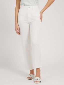 Guess - Women White Solid Regular Fit Jeans