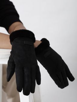 Twenty Dresses by Nykaa Fashion - Black Solid Faux Fur Gloves