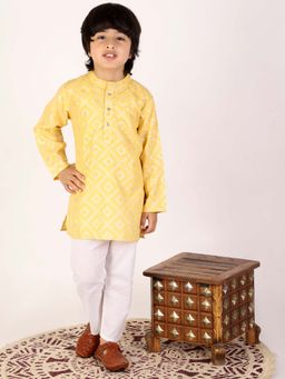 Superminis - Boys Yellow Cotton Printed Kurta With Pyjama