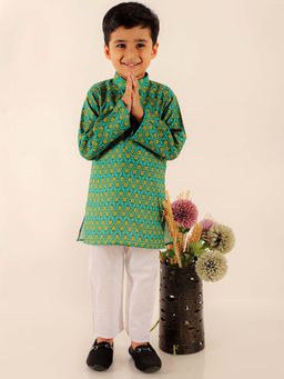 Superminis - Boys Green Cotton Printed Kurta With Pyjama