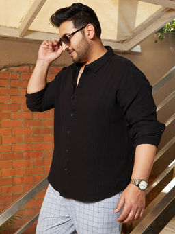 Instafab Plus - Men Onyx Black Breezy-Weave Shirt