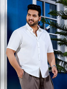 Instafab Plus - Men Chalk White Seamless Solid Shirt