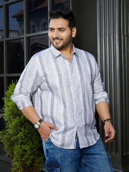 Instafab Plus - Men Ash Grey Pincandy-Striped Regular Shirt