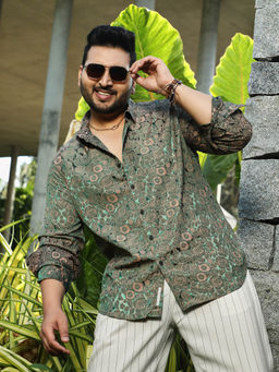 Instafab Plus - Men Forest Green Electric-Roses Shirt