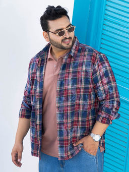 Instafab Plus - Men Indigo Blue and Sangria Red Dark-Plaid Relaxed Shirt