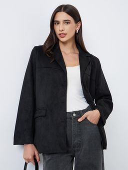 Styli - Women Button Down Collared Blazer with Flap Pockets