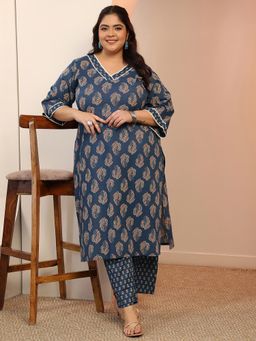 Extra love by Libas - Plus Size Women Blue Floral Kurta with Palazzo