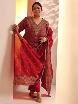 Extra love by Libas - Plus Size Women Red Printed Kurta with Pant and Dupatta