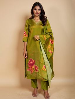 trueBrowns - Green Floral Kurta with Pant and Dupatta