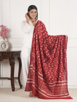 Style Shoes - Red Floral Print Handloom Block Printed Dupatta