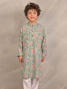 ANTHRILO - Light Green Floral Print Pure Cotton Kurta