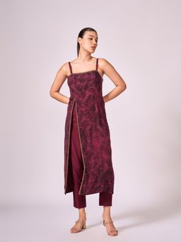 KOSWI - Women Wine Cotton Silk Abstract Kurta with Pant