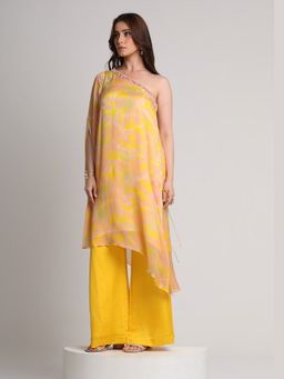KOSWI - Women Yellow Viscose Abstract Kurta with Pant