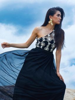 PINACOLADA - Women Midnight Black Blossom Maxi Dress