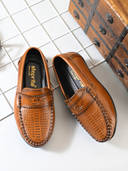 Tan color option, Currently selected