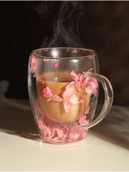 De Maison Decor - Dahlia Pink Glass Mug