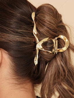 OOMPH - Women Stylish Gold Tone Twisted Hair Clip
