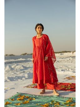 Karaj Jaipur - Red Mul Cotton Anarkali Kurta with Palazzo and Dupatta (Set of 3)