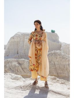 Karaj Jaipur - Cream Linen Kurta with Pant and Dupatta (Set of 3)