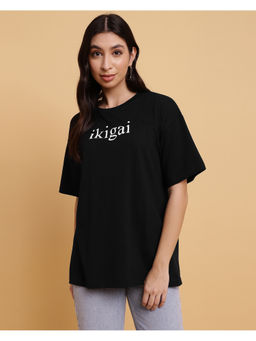 Sands of India - Black Oversized T-Shirt with A Striking Ikigai Design