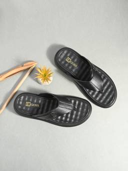 EGOSS - Men Black Casual Flipflops