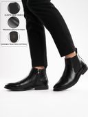 Black color option, Currently selected