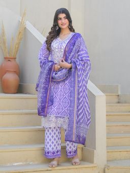 Autumnlane - Tridhara Iris Cotton Kurta with Pant and Dupatta (Set of 3)