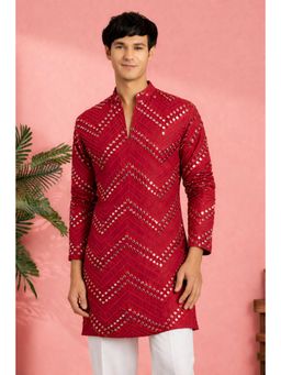 Vastramay - Men Maroon Georgette Mirror Work Thigh-Length Kurta