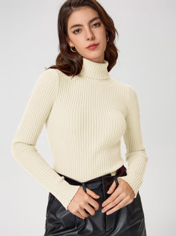 Cider - High Neck Solid Knitted Long Sleeve Top