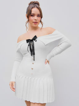 Cider - Off-shoulder Bowknot Pleated Knitted Mini Dress Curve & Plus