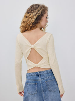 Cider - Scoop Neckline Solid Cut Out Ruched Long Sleeve Top