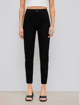 Cider - High Stretch Denim Mid Rise Solid Pocket Cropped Legging Jeans