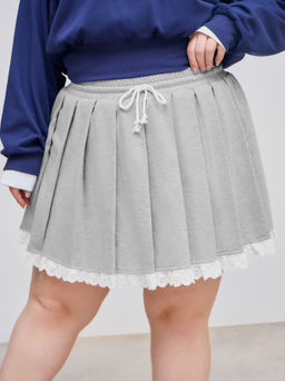 Cider - Jersey Mid Rise Pleated Broderie Anglaise Hem Knotted Skort Curve & Plus
