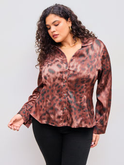 Cider - Collar Leopard Button Long Sleeve Shirt Curve & Plus