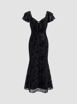 Cider - Mesh Sweetheart Neckline Floral Ruffle Knotted Maxi Dress