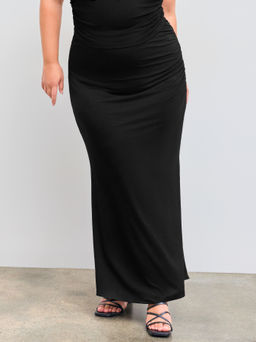 Cider - Mid Rise Solid Ruched Maxi Skirt Curve & Plus