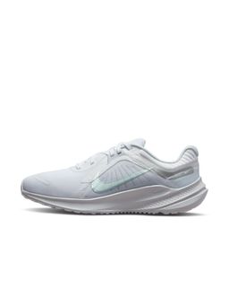 Nike - Quest 5 Women White Road Running Shoes
