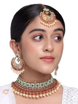 VIRAASI - Meenakari Enamelling Bridal Choker Necklace with Earrings and Maangtikka (Set of 3)