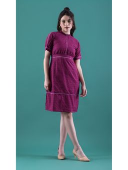 HANDME - Appealing Magenta Dress With Lace Detailing