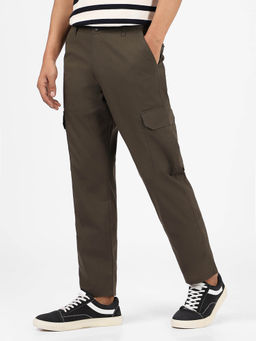 Urbano Fashion - Dark Olive Regular Fit Solid Cargo Chino Pant