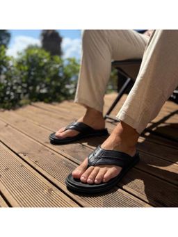Florsheim - Men Black Kriss Flipflops