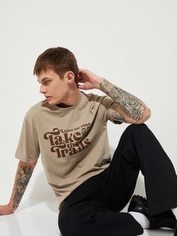 max - Brown Cotton Half Sleeves Crew Neck Typography T-Shirt