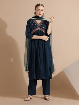 Jaipur Kurti - Teal Silk Blend Embroidered Kurta with Pant and Dupatta (Set of 3)