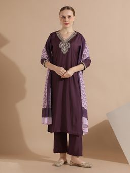 Jaipur Kurti - Purple Silk Blend Embroidered Kurta with Pant and Dupatta (Set of 3)