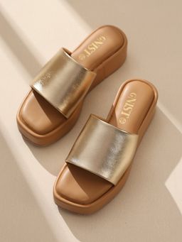 GNIST - Metallic Flatform Beige Sandal Heels