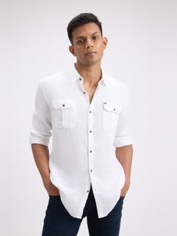 Pepe Jeans - Men White Solid Spread Collar Long Sleeves Shirt