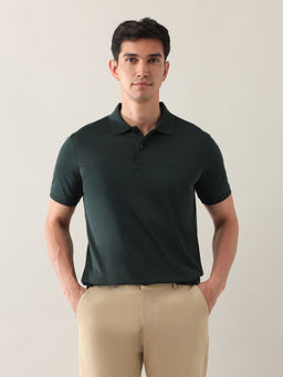 Arrow - Men Green Solid Cotton Polo T-Shirt