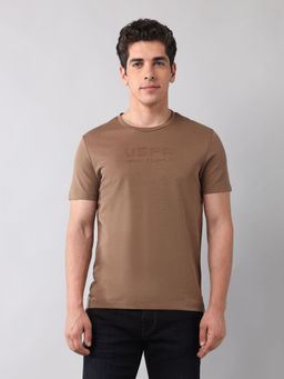 U.S. Polo Assn. Denim Co. - Men Brown Solid Slim Fit T-Shirt