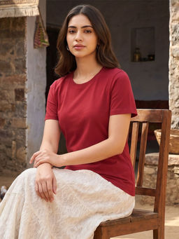 Bewakoof - Women's Red T-shirt