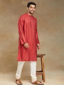 Red color option, Sold out, Currently selected
